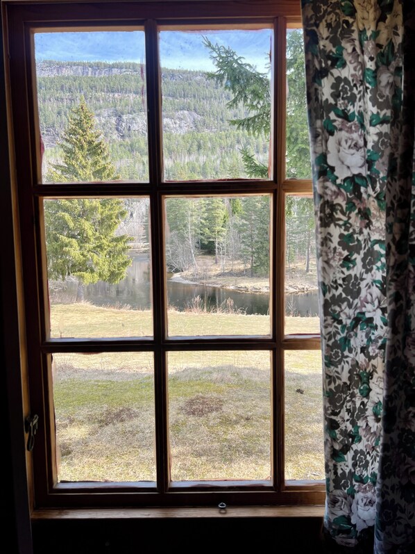 Hytte – basic | Wi-fi (inkludert) og sengetøy