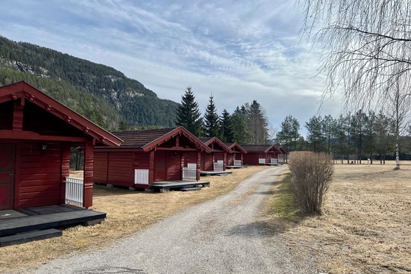 Basic Cabin | Free WiFi, bed sheets