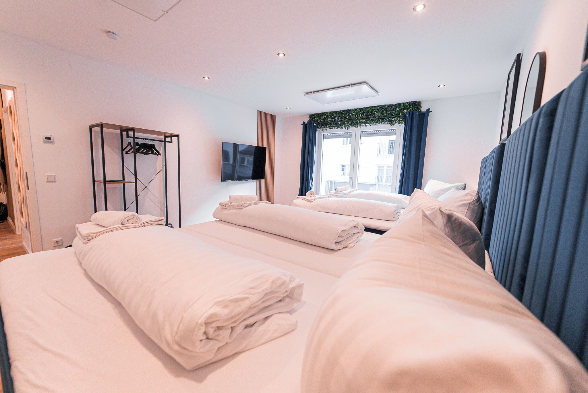 3 Schlafzimmer, Schreibtisch, Reisekinderbett, WLAN