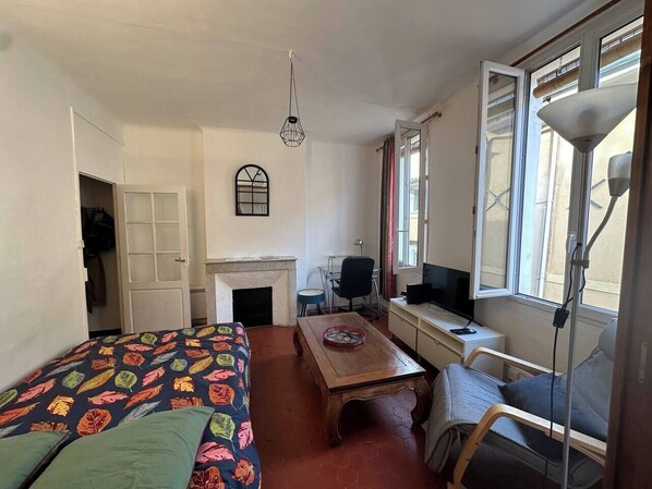 1 bedroom, desk, iron/ironing board, travel cot