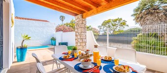 Villa With 2 Rooms and Private Pool