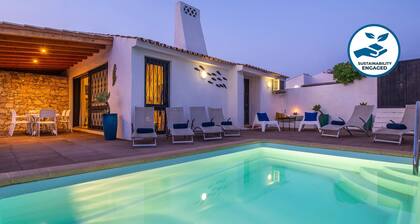 Villa With 2 Rooms and Private Pool