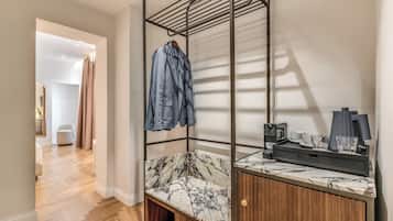 Chambre Triple | 1 chambre, literie hypoallergénique, coffres-forts dans les chambres
