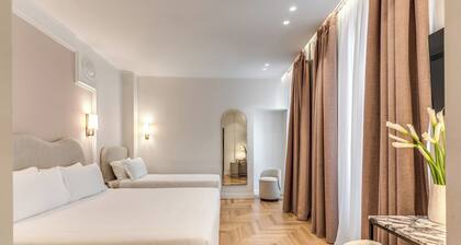 HOTEL FORI IMPERIALI