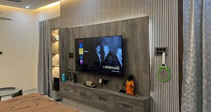 2 BHK near Mahakumbh