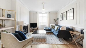 Family Apartment | Living area - Spacious 3B House in South Kensington (London)