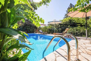 Pool - Stone Cottage - Two Bedroom Villa, Sleeps 4 (Nisaki)