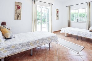 4 chambres, Wi-Fi, draps fournis