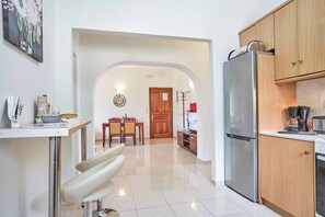 Fridge, microwave, oven, dishwasher - Villa Athina Kerasia (Ionian Islands)