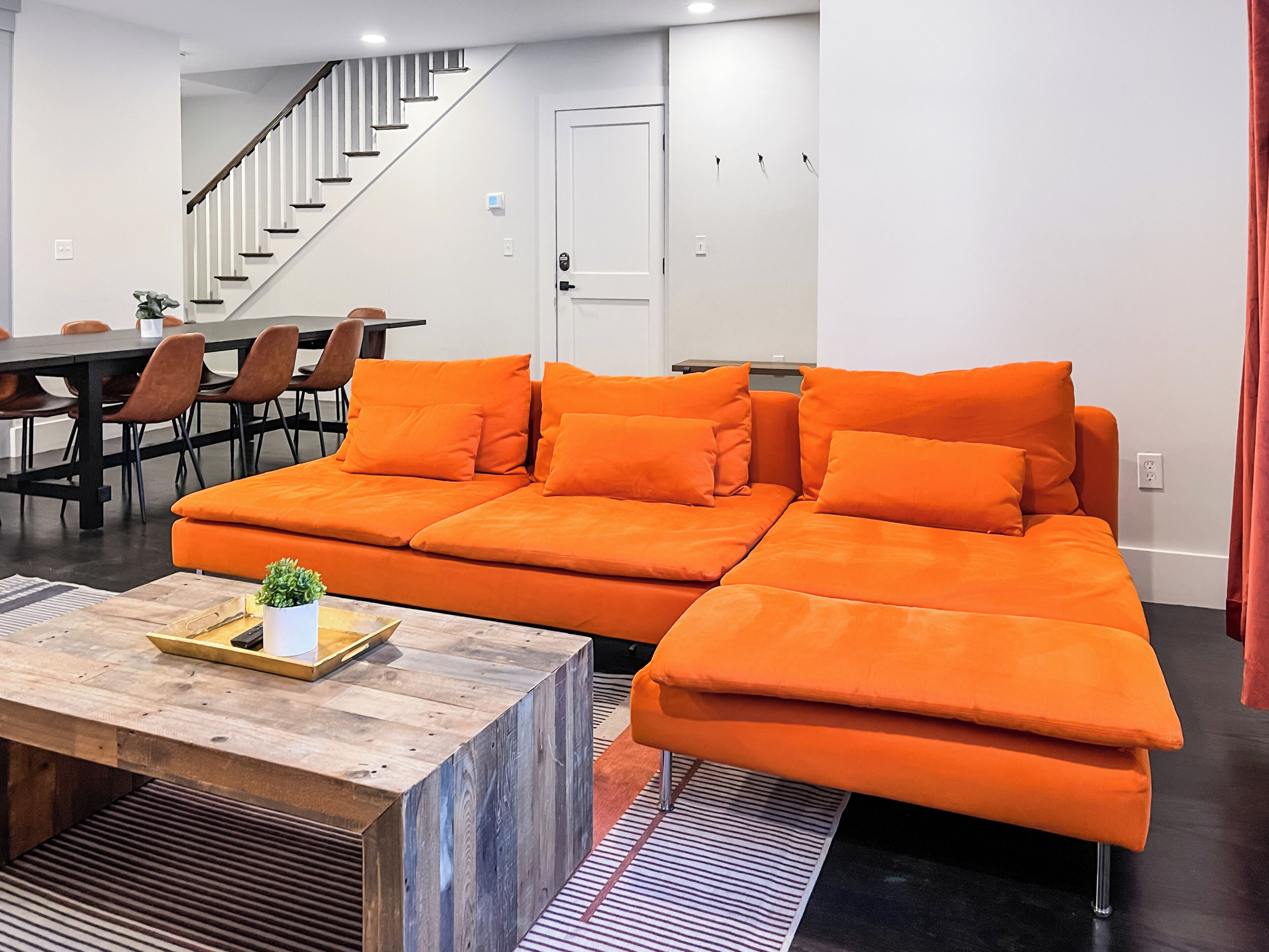 D79 Spacious 5-bedroom House With Roofdeck Near Boston! - Quincy, MA