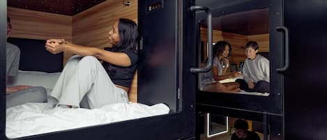 1 bedroom, in-room safe, free WiFi, bed sheets