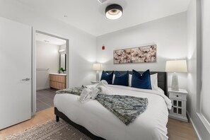 1 bedroom, iron/ironing board, internet, bed sheets