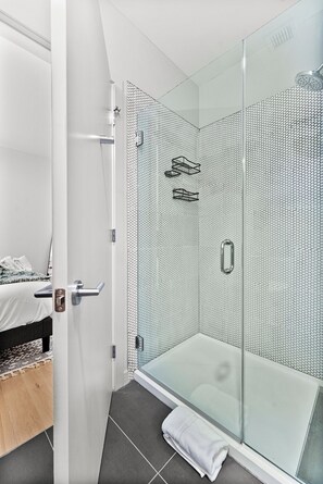 Towels - Luxury 1BR Next to Broadway Southie 9331 (Boston)