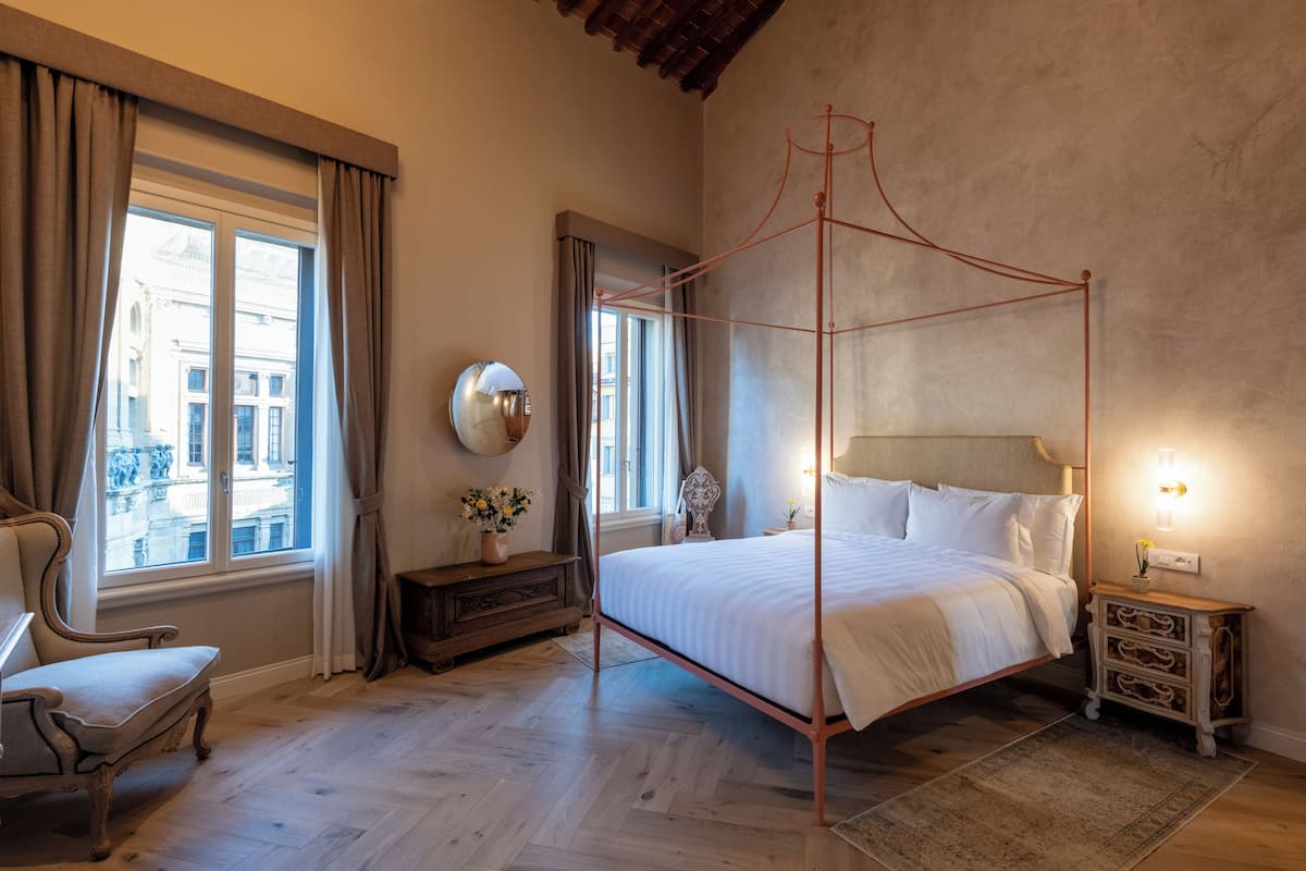 Panoramic Apartment, 2 Bedrooms, City View