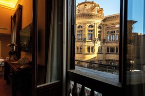 Departamento superior, 2 habitaciones, vista a la ciudad | Vista desde la habitación