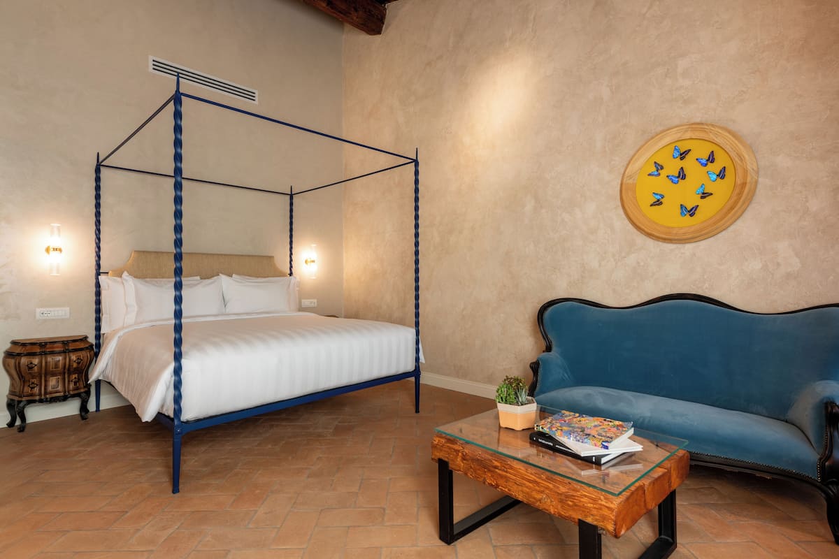 2 bedrooms, in-room safe, blackout drapes, soundproofing