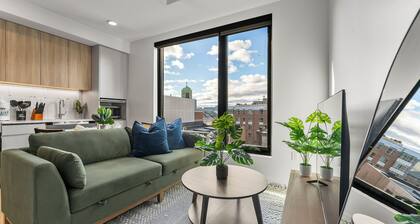 Luxury Studio Next to Broadway 5903