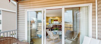 Bethany Bay Condo with Pool, Tennis Court, & on-site golf