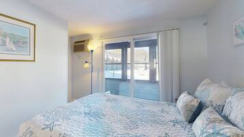 1 chambre, fer et planche Ă repasser, Wi-Fi, draps fournis