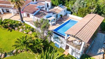 Villa | Exterior