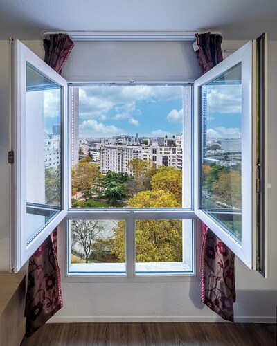 Serenity Aparthotel - 4 pax - La défense
10 minutes walk to Subway