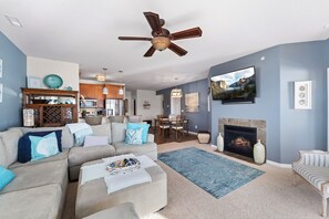 TV, fireplace - Isla Del Sol 306 - Condo with panoramic views! (Rocky Mount)