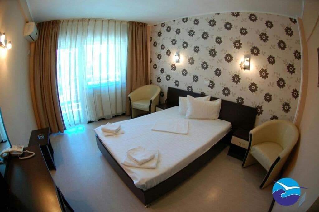 Desk, iron/ironing board, free WiFi