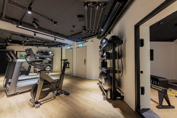 Work out in style with state-of-the-art equipment and modern amenities.
