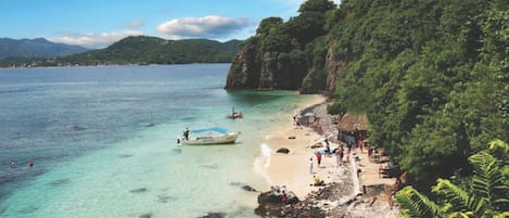 Sun-loungers, beach towels