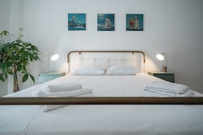 2 bedrooms, iron/ironing board