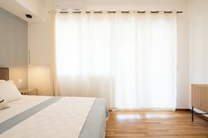 1 bedroom, iron/ironing board, WiFi