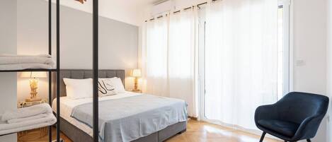 1 bedroom, iron/ironing board, WiFi