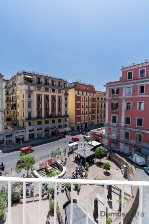 Front of property - Olivia's Home By DomusExtra (Naples)
