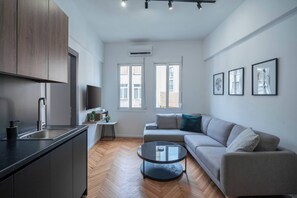 Uklassifisert bilde, 2 av 33, knapp