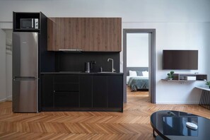 2 bedrooms, iron/ironing board, free WiFi