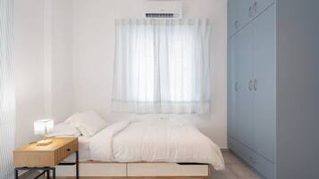 2 bedrooms, iron/ironing board, free WiFi