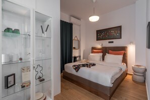Room - 1BR Stylish Apt 20 Minutes from Acropolis (Athens)