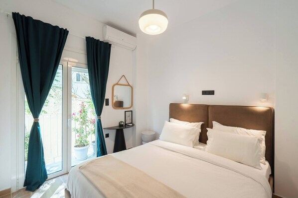 1 bedroom, iron/ironing board, free WiFi