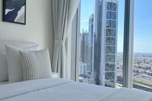 2 bedrooms, in-room safe, WiFi - 2BR | Forte Tower 1 | Downtown | 3mn Burj Khalifa (Downtown Dubai)