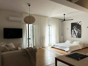 1 bedroom, iron/ironing board, bed sheets