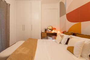1 bedroom, iron/ironing board - 2BR Retro-Modern Apt | 15' To Acropolis (Athens)