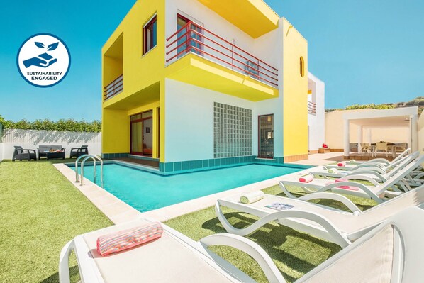 Villa | Pool | Indoor pool, outdoor pool - Villa Poseidon in Albufeira (Albufeira)