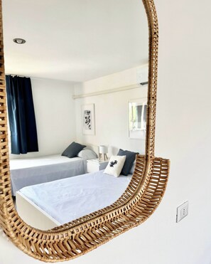 5 bedrooms, free WiFi, bed sheets