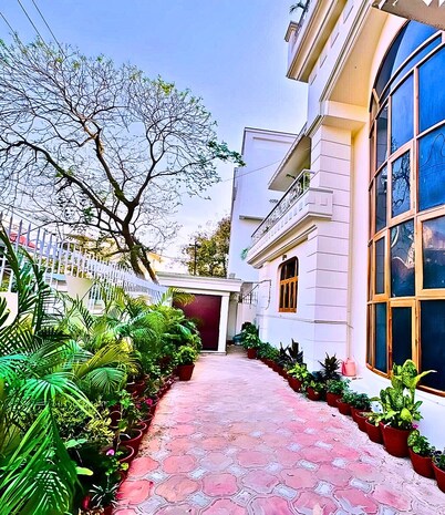 Book Entire Luxury Villa For Your Group,Friends,Family and other Events.