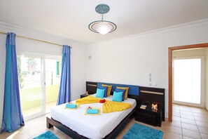 Villa | 3 soverom, strykejern/-brett og sengetøy