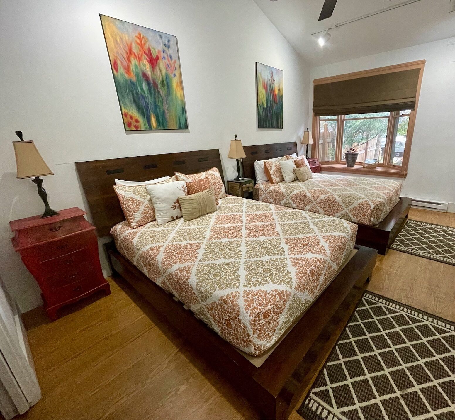 1 quarto, Wi-Fi de cortesia, roupa de cama