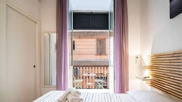 ํด๋์ ๋๋ธ๋ฃธ, ๋ฐ์ฝ๋ | ๋ฐฉ์ ์ค๋น, ๋ฌด๋ฃ WiFi