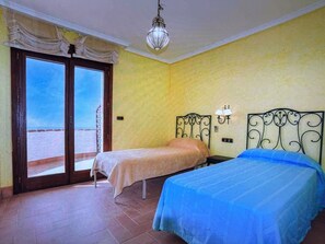 3 chambres, Wi-Fi, draps fournis