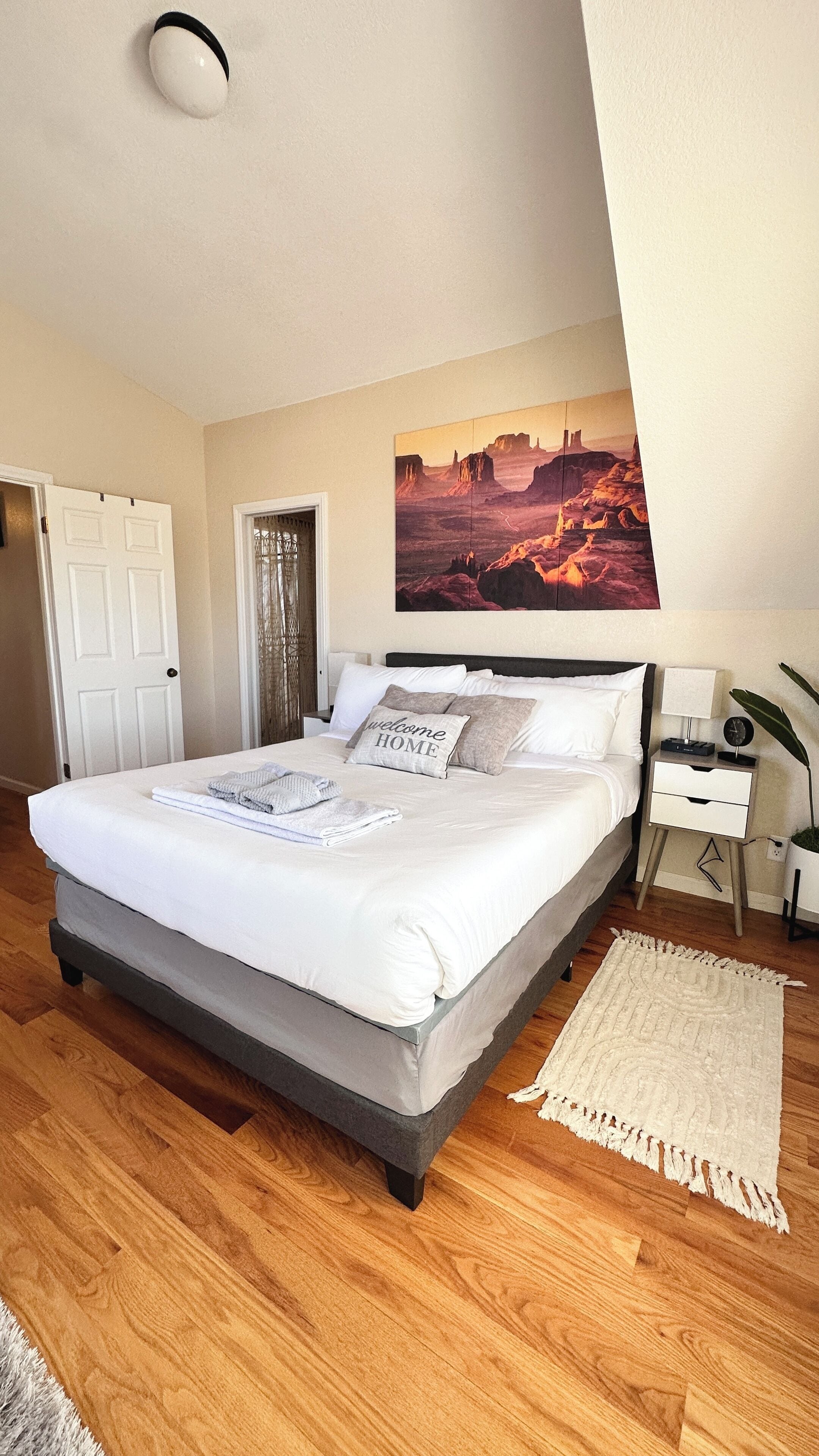 4 chambres, fer et planche à repasser, Wi-Fi gratuit, draps fournis