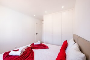 Leilighet | 2 soverom, strykejern/-brett og sengetøy